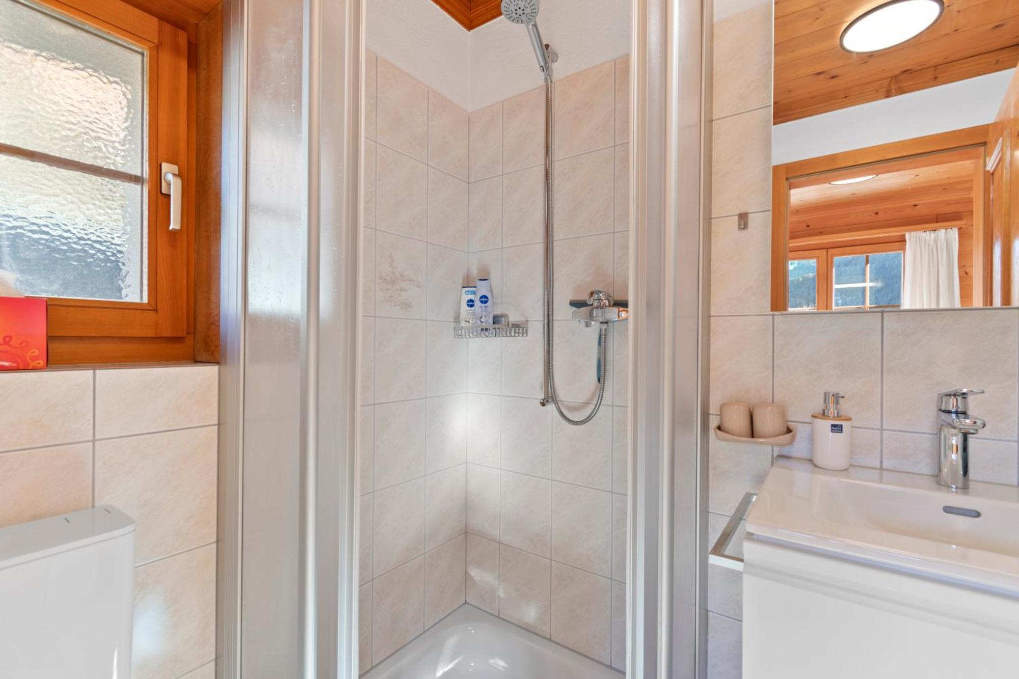 Küblis Gemuetliches Chalet Mit Privater Sauna Und Schoener Aussicht מראה חיצוני תמונה